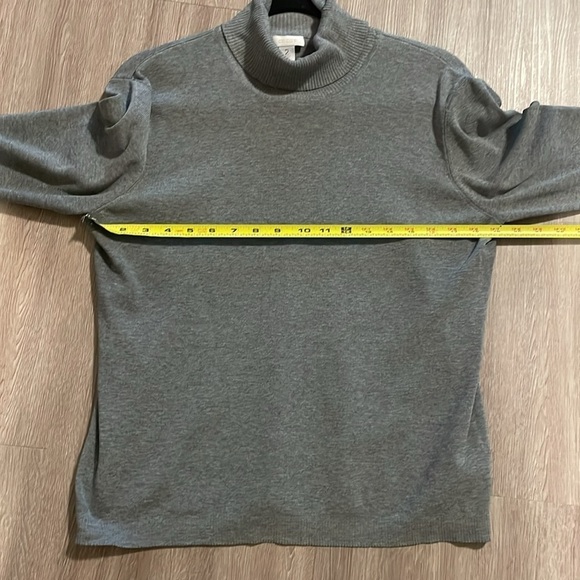 Chico's Women’s Turtleneck Sweater Large Grey Silk Blend Ashlan Basic Classic - Picture 9 of 13